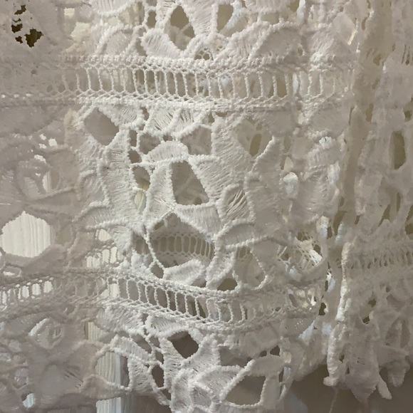 ❌DONATED❌White Crochet 2 Piece Sparkle Gem Detail Skirt Set - Picture 13 of 17